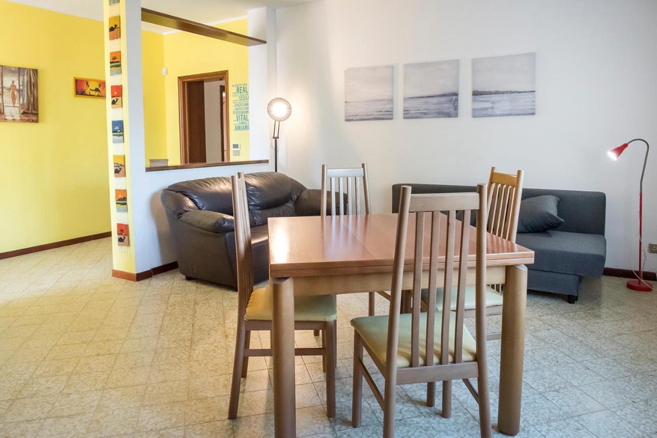 A11 - Varano, Delizioso Trilocale Con Giardino Ancona Exterior photo